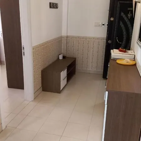For Rent 2 + 1, 120 Sq.m., 1 High Floor, 70 Meters From The Cleopatra. *